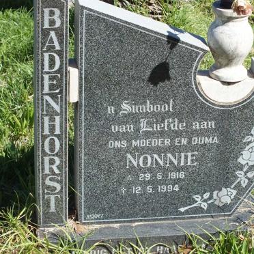BADENHORST Nonnie 1916-1994