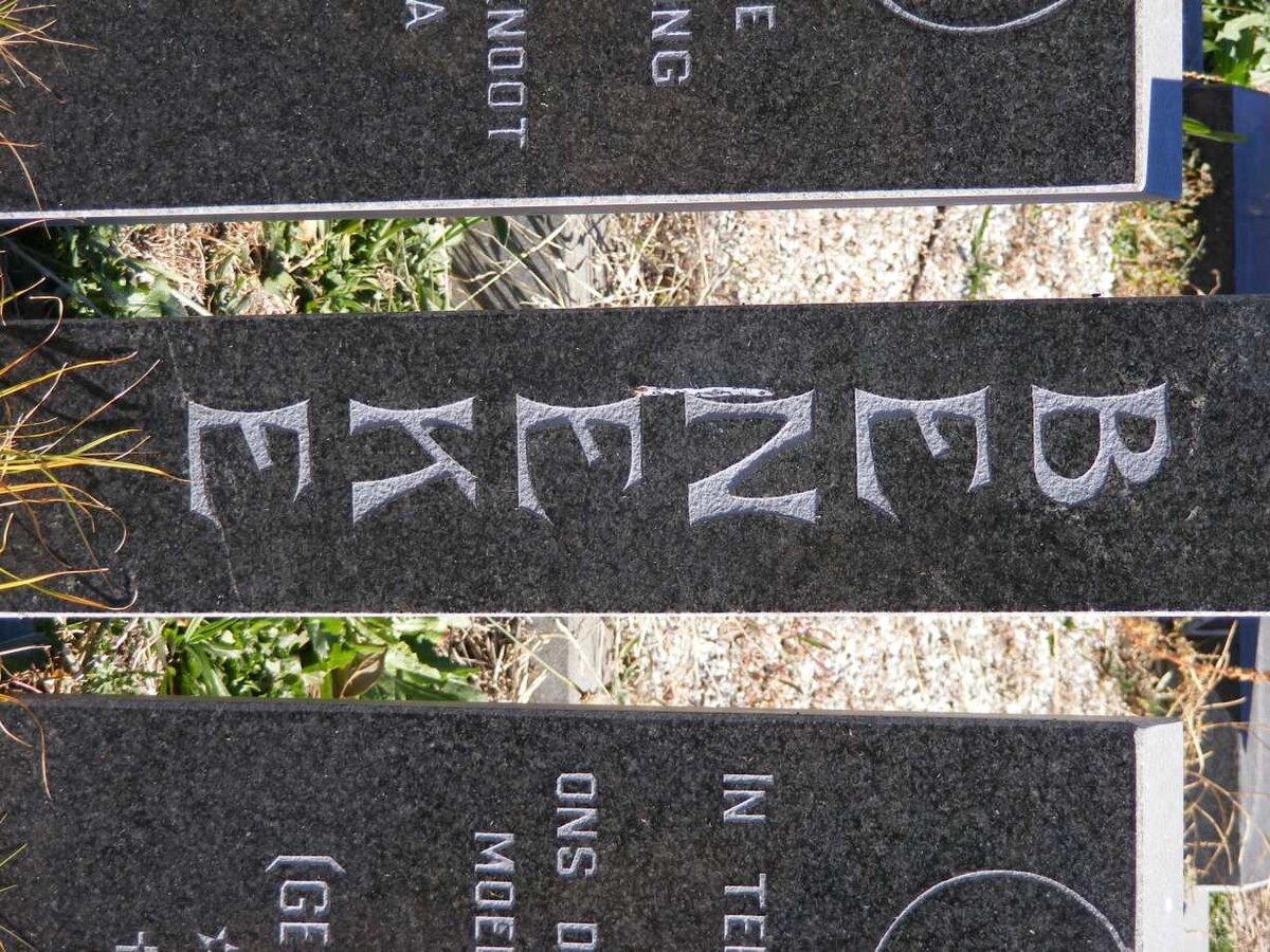 BENEKE Johan 1937-1987 &amp; Nelie GELDENHUYS 1925-