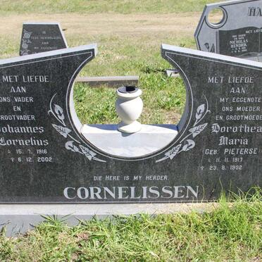 CORNELISSEN Johannes Cornelius 1916-2002 &amp; Dorothea Maria PIETERSE 1917-1992
