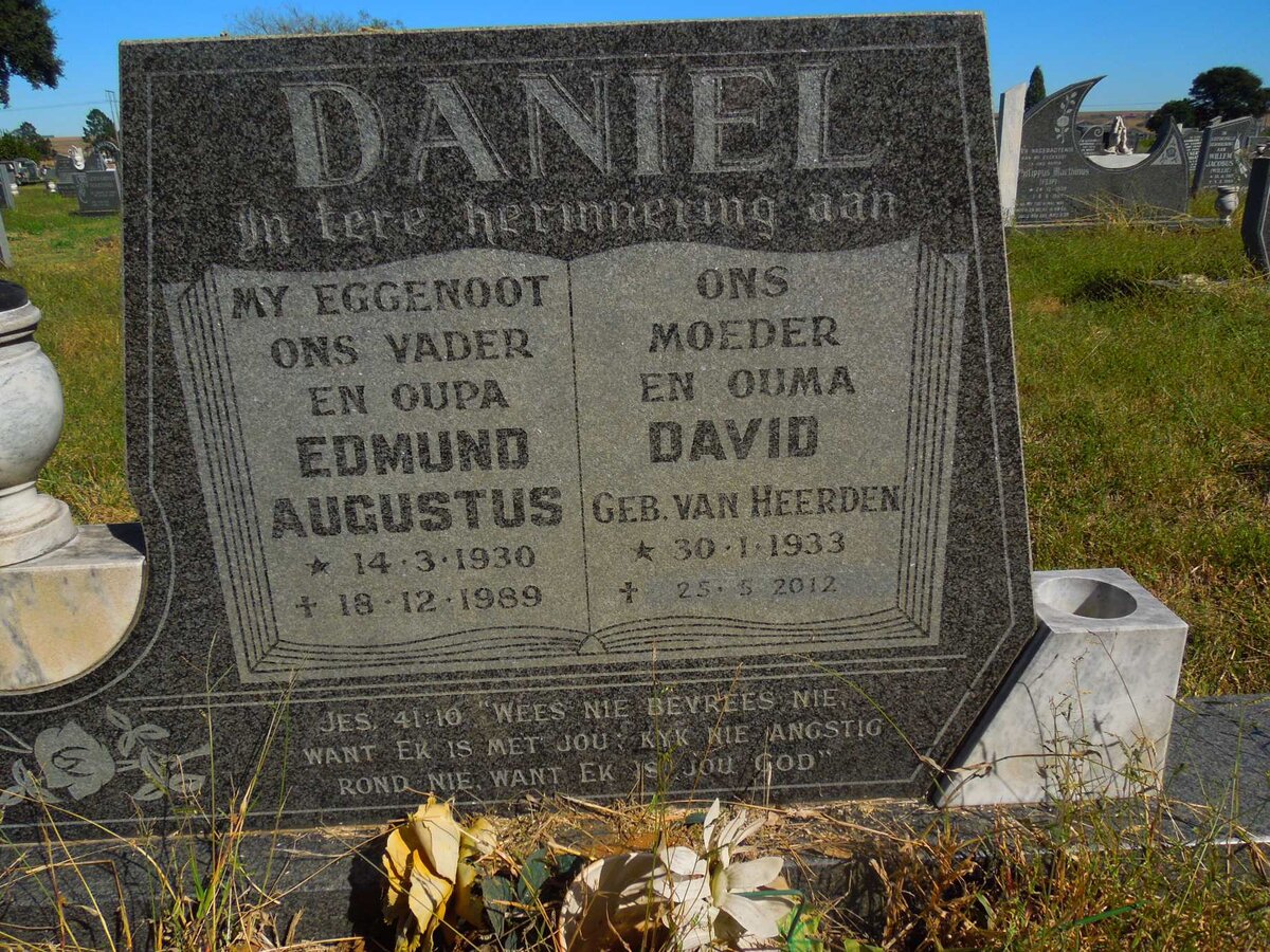 DANIEL Edmund Augustus 1930-1989 &amp; David VAN HEERDEN 1933-2012