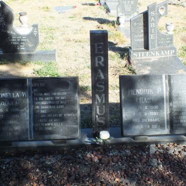 ERASMUS Hendrik P. 1930-1997 &amp; Petronella W. 1935-1995