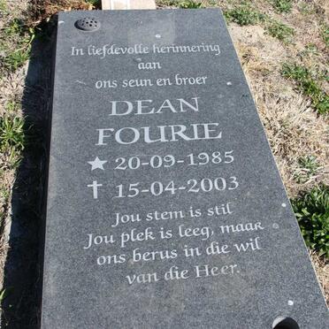 FOURIE Dean 1985-2003