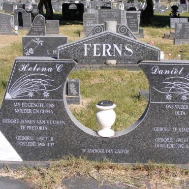 FERNS Daniël J. 1917-1992 &amp; Helena C. JANSEN VAN VUUREN 1907-1986