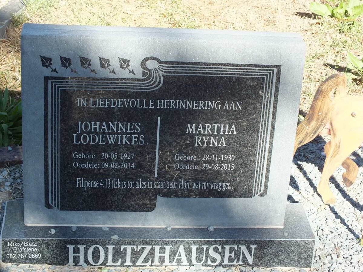 HOLTZHAUSEN Johannes Lodewikes 1927-2014 &amp; Martha Ryna 1930-2015