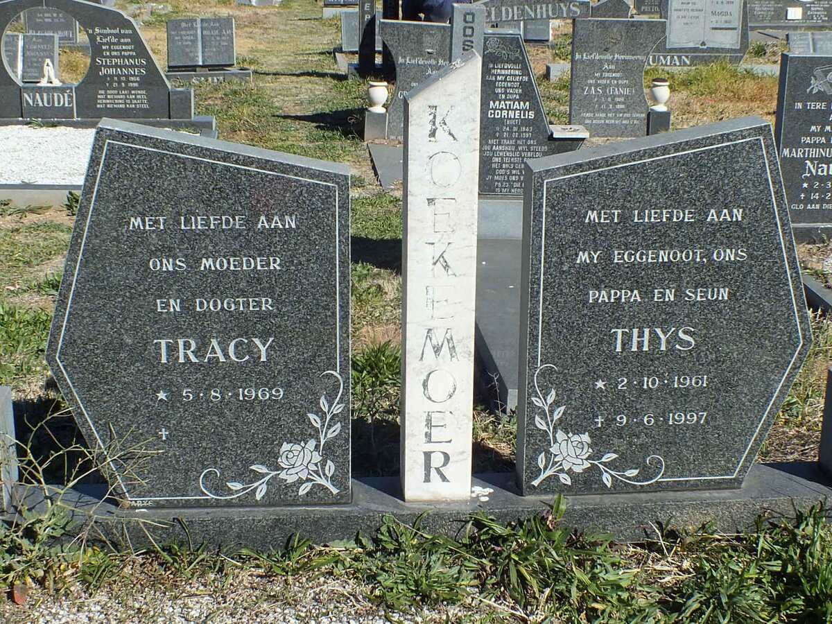 KOEKEMOER Thys 1961-1997 &amp; Tracy 1969-