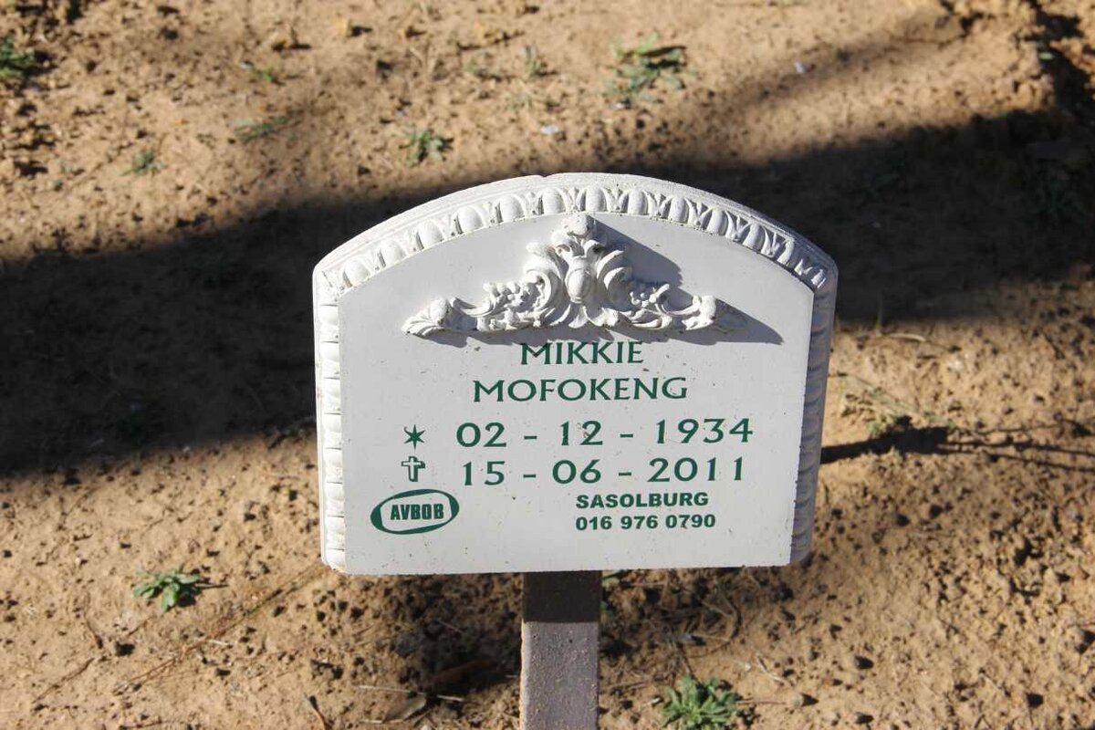 MOFOKENG Mikkie 1934-2011