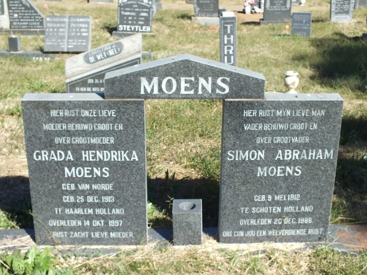 MOENS Simon Abraham 1912-1986 &amp; Grada Hendrika VAN NORDE 1913-1997