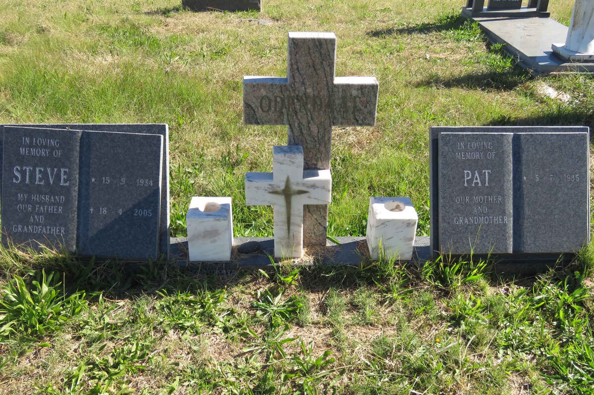 ODENDAAL Steve 1934-2005 &amp; Pat 1935-