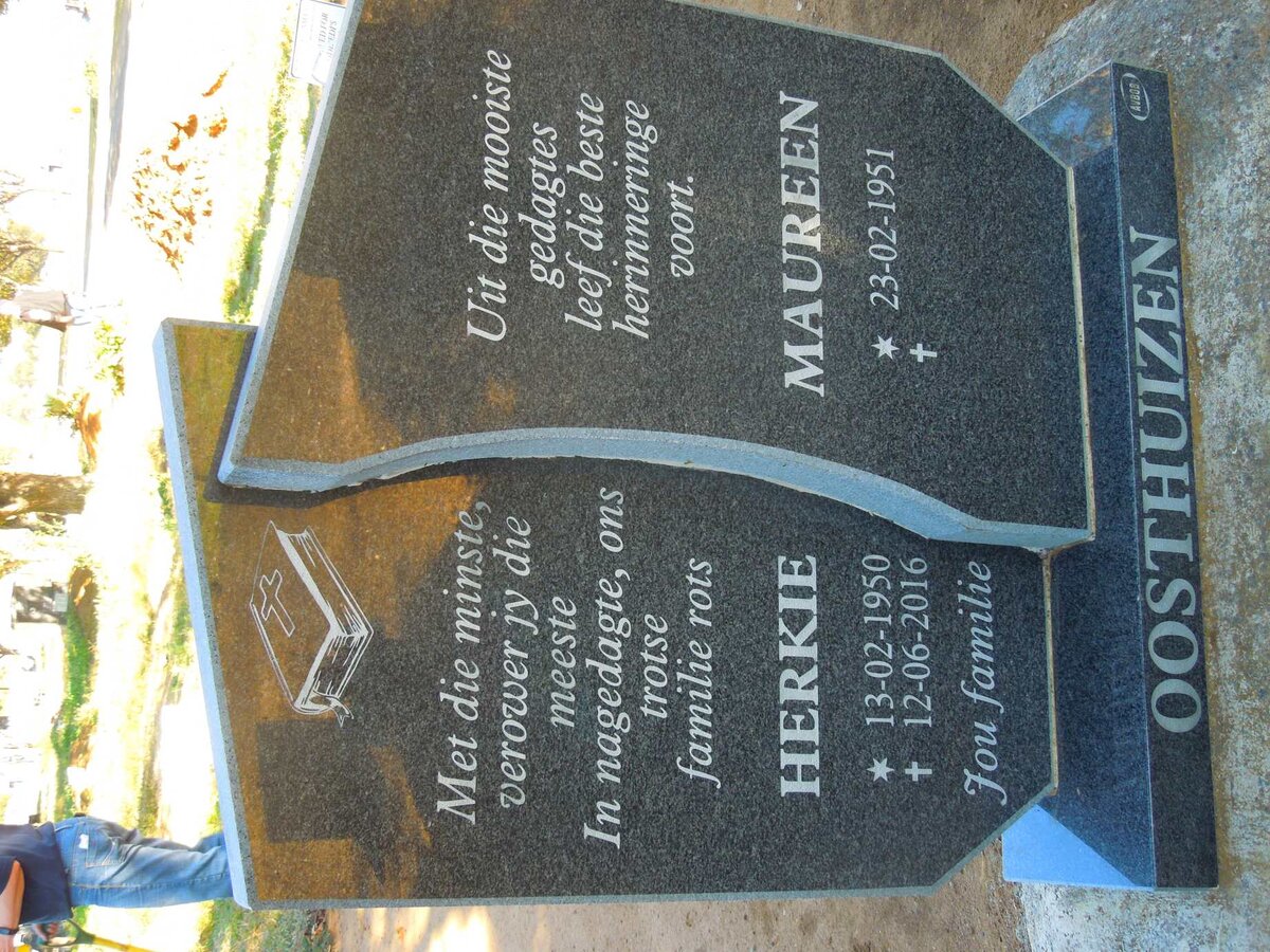 OOSTHUIZEN Herkie 1950-2016 &amp; Maureen 1951-