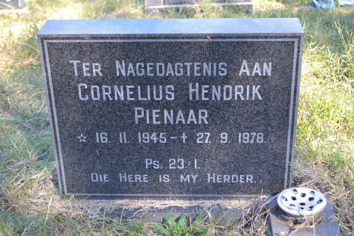 PIENAAR Cornelius Hendrik 1945-1978