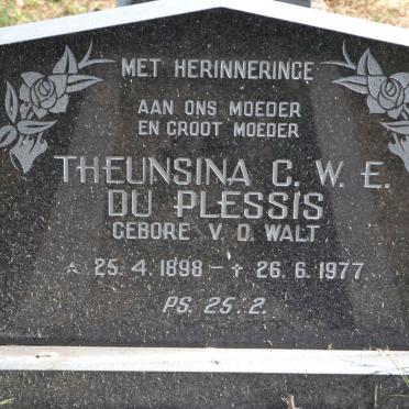 PLESSIS Theunsina C.W.E., du nee V.D.WALT 1898-1977