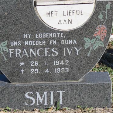 SMIT Wiets 1942-2009 &amp; Frances Ivy 1942-1993