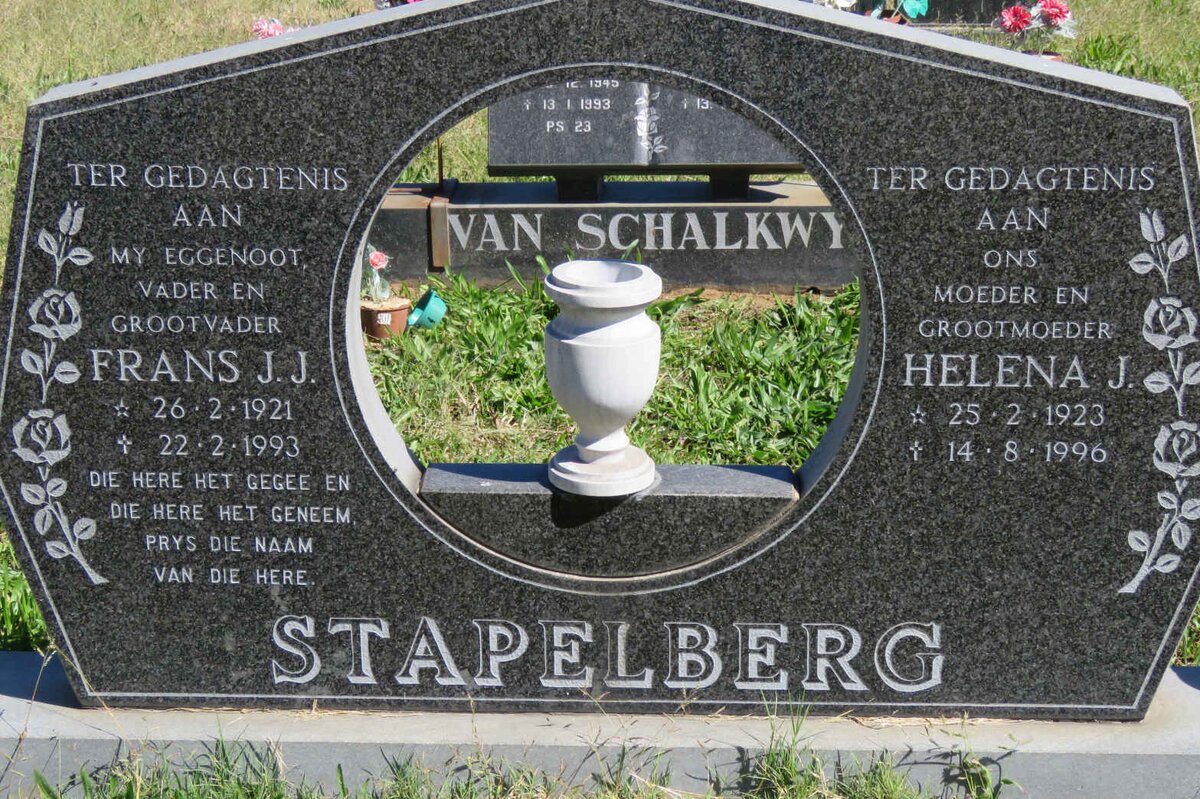 STAPELBERG Frans J.J. 1921-1993 &amp; Helena J. 1923-1996