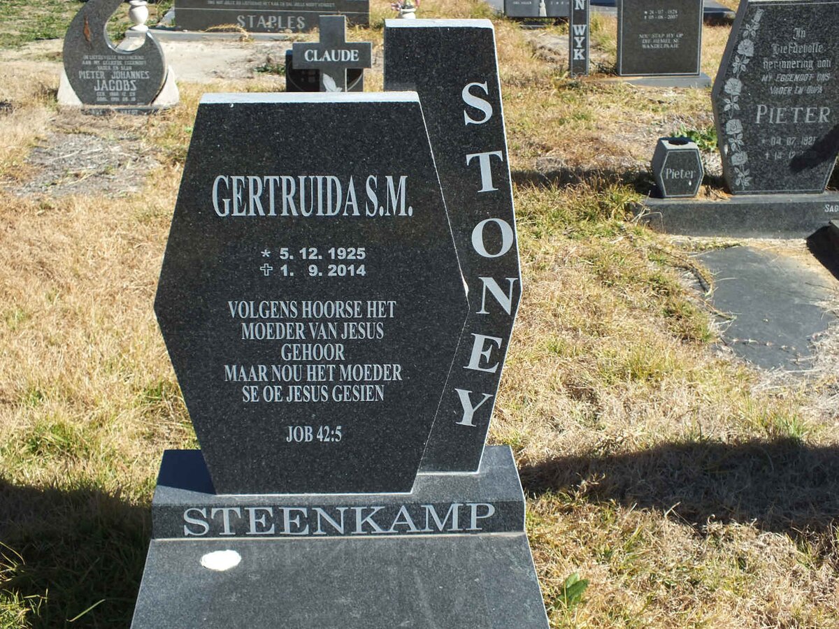 STEENKAMP Gertruida S.M. 1925-2014