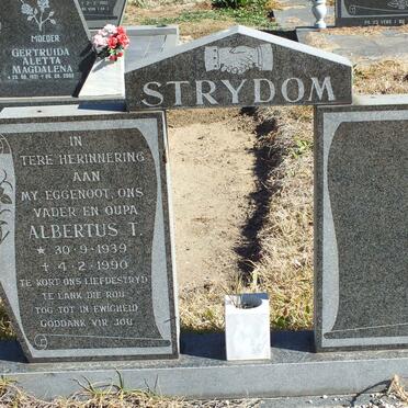 STRYDOM Albertus T. 1939-1990