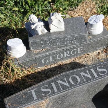 TSINONIS George 1937-1992