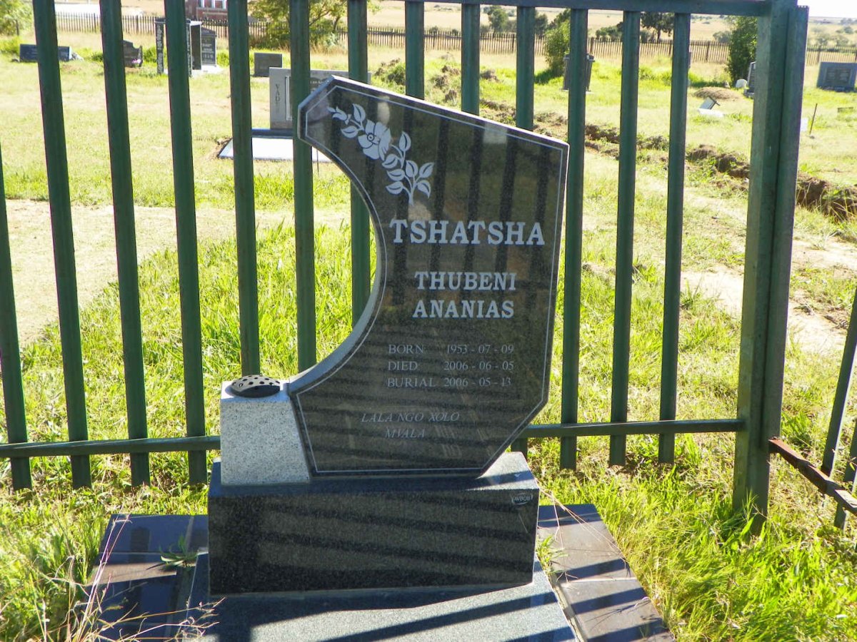 TSHATSHA Thubeni Ananias 1953-2006