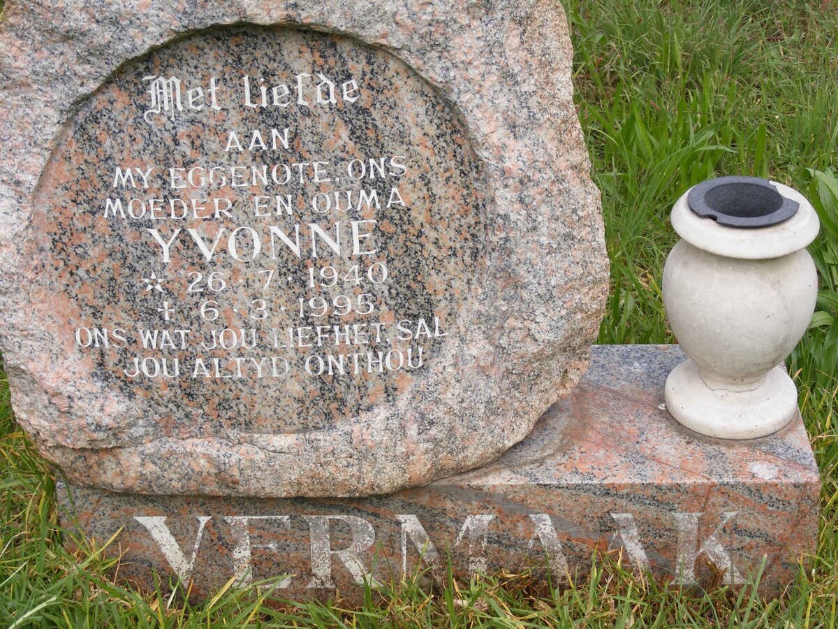 VERMAAK Yvonne 1940-1995