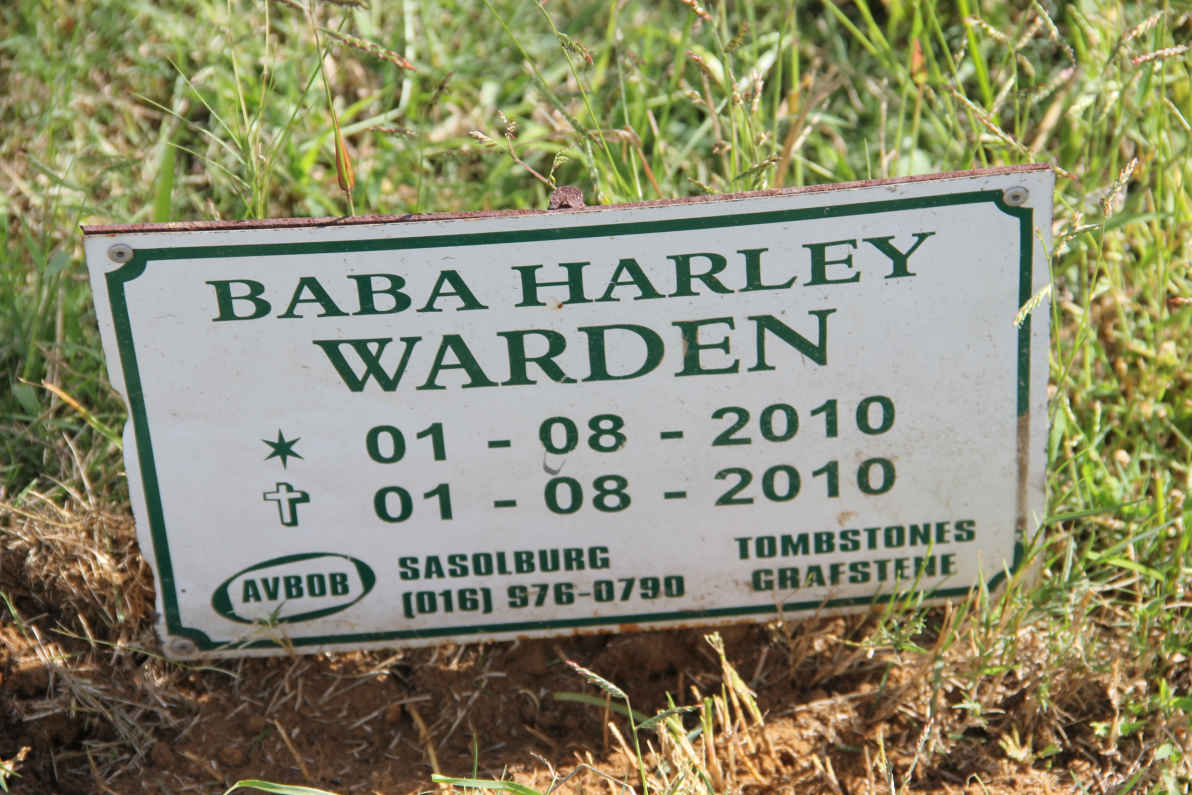 WARDEN Harley 2010-2010