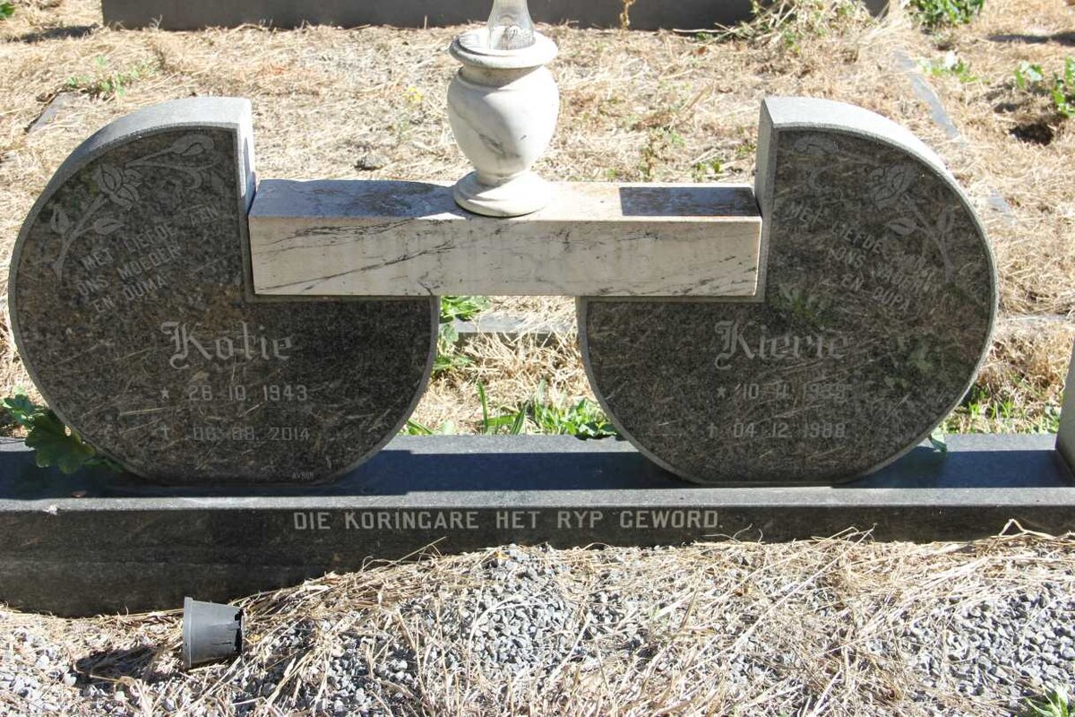 ? Kierie 1939-1988 &amp; Kotie 1943-2014