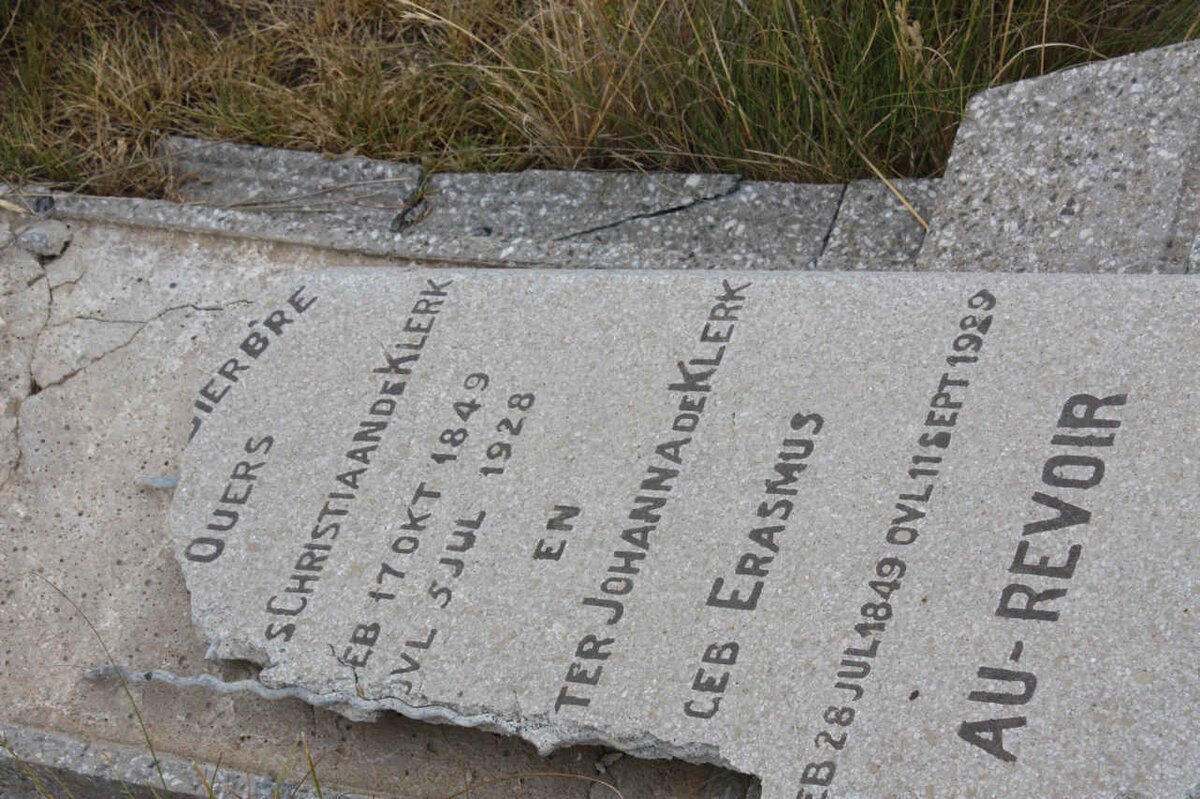 KLERK  ?s  Christiaan, de 1849-1928 &amp;  ?ter Johanna ERASMUS 1849-1929