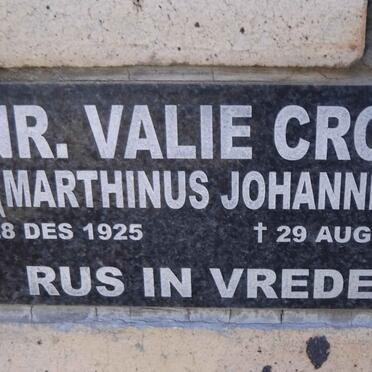 CROUS Marthinus Johannes 1925-2012