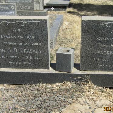 ERASMUS Jan S.B. 1899-1974 &amp; Hendrina C.W. 1906-1990