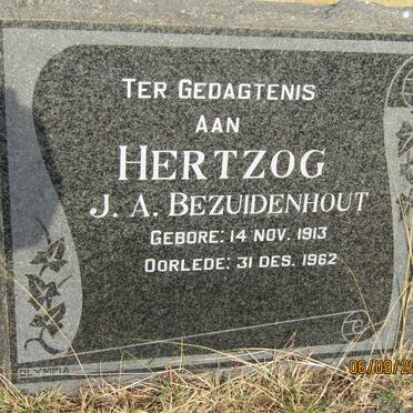 HERTZOG J.A. Bezuidenhout 1913-1962
