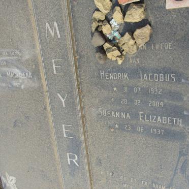 MEYER Hendrik Jacobus 1932-2004 &amp; Susanna Elizabeth 1937- :: MEYER Cornelia Magdalena 1961-