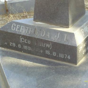 PRETORIUS W.L.J. 1889-1966 &amp; Gertruida J.L. LOUW 1893-1974 