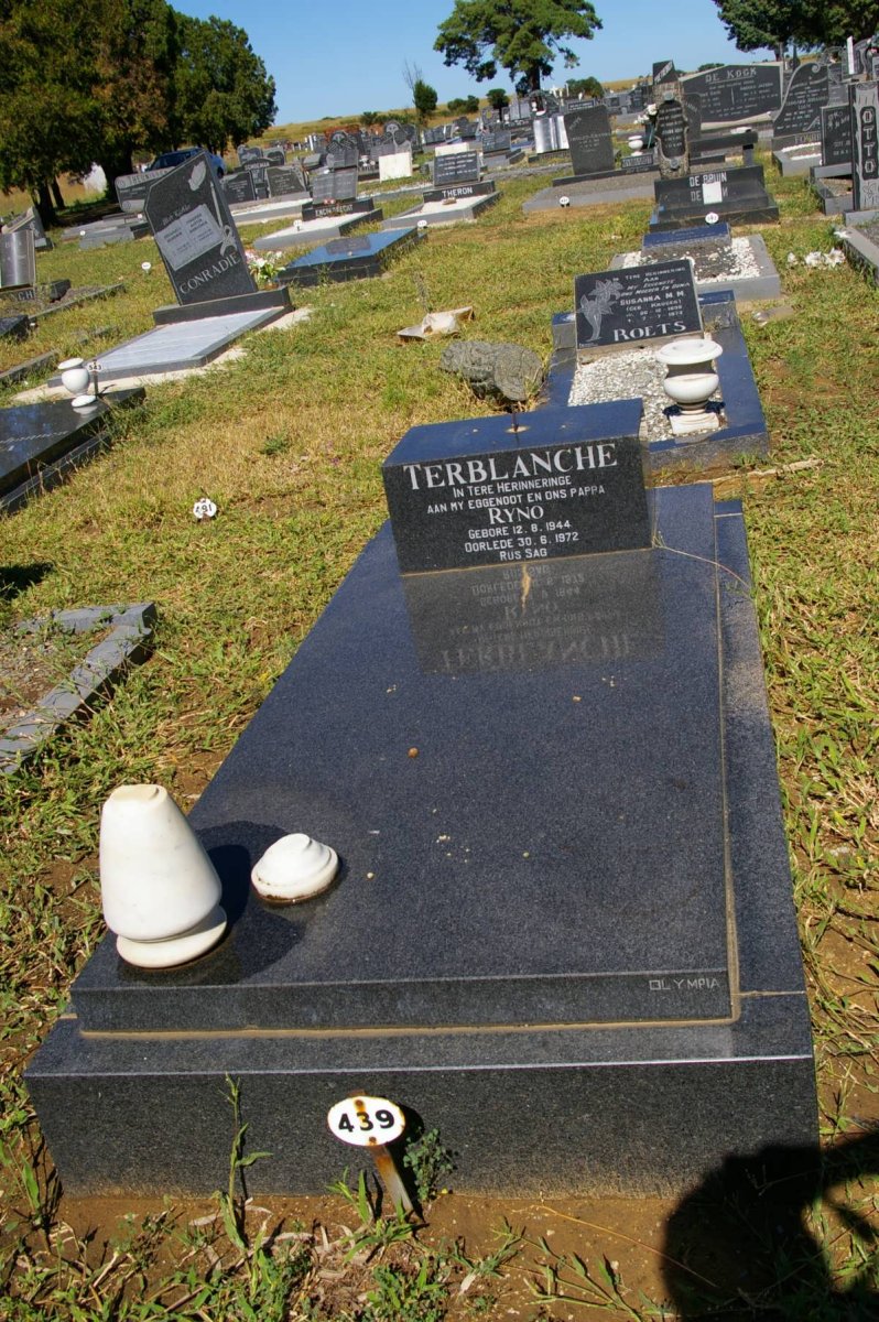 TERBLANCHE Ryno 1944-1972