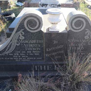 T - Vanne :: Surnames - T