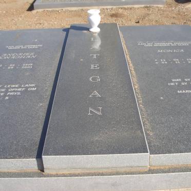 LATEGAN Andries Jonathan 1918-2001 &amp; Monica 1923-2000