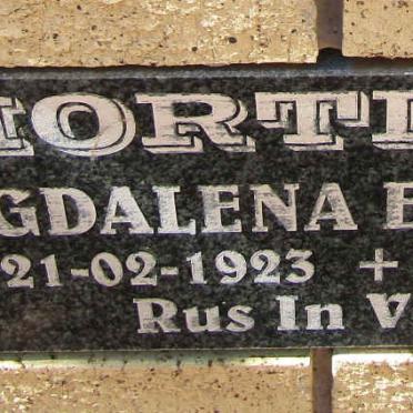 MORTLOCK Magdalena Elizabeth 1923-2007