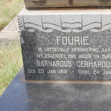 FOURIE Barnardus Gerhardus 1881-1959 &amp; Elizabeth Maria 1889-1965 