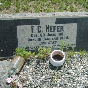 HEFER F.C. 1881-1945