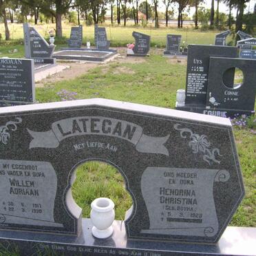LATEGAN Willem Adriaan 1917-1990 &amp; Hendrina Christina BOTHA 1929-