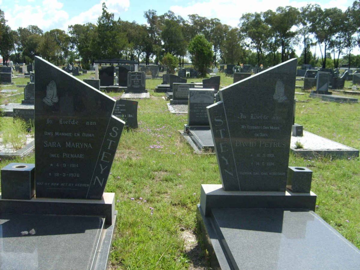 STEYN David Petrus 1901-1974 &amp; Sara Maryna PIENAAR 1914-1976