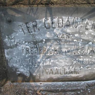 LEEUWEN Frederick, van 1917-1936