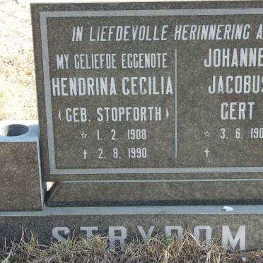 STRYDOM Johannes Jacobus Gert 1903- &amp; Hendrina Cecilia STOPFORTH 1908-1990