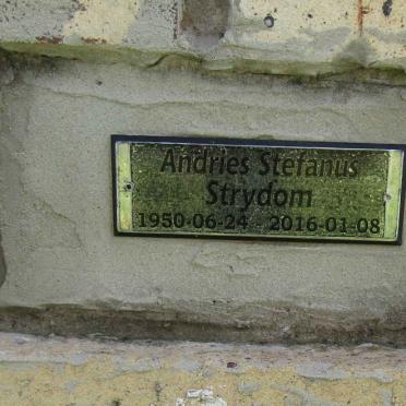 STRYDOM Andries Stefanus 1950-2016