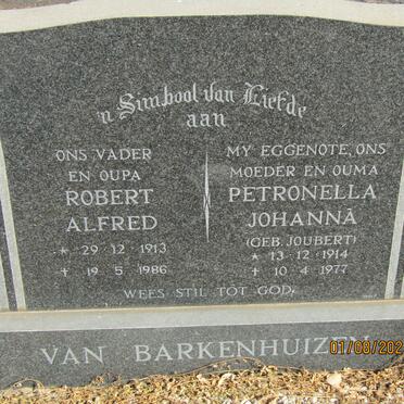 BARKENHUIZEN Robert Alfred, van 1913-1986 &amp; Petronella Johanna JOUBERT 1914-1977