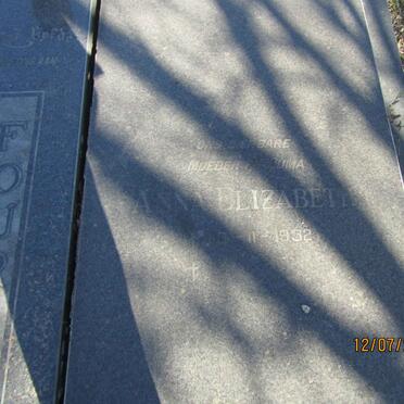 FOURIE David Hermanus 1930-1992 &amp; Anna Elizabeth 1932- _1