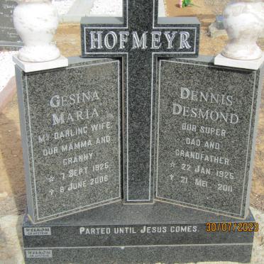 HOFMEYR Dennis Desmond 1925-2011 & Gesina Maria 1925-2006