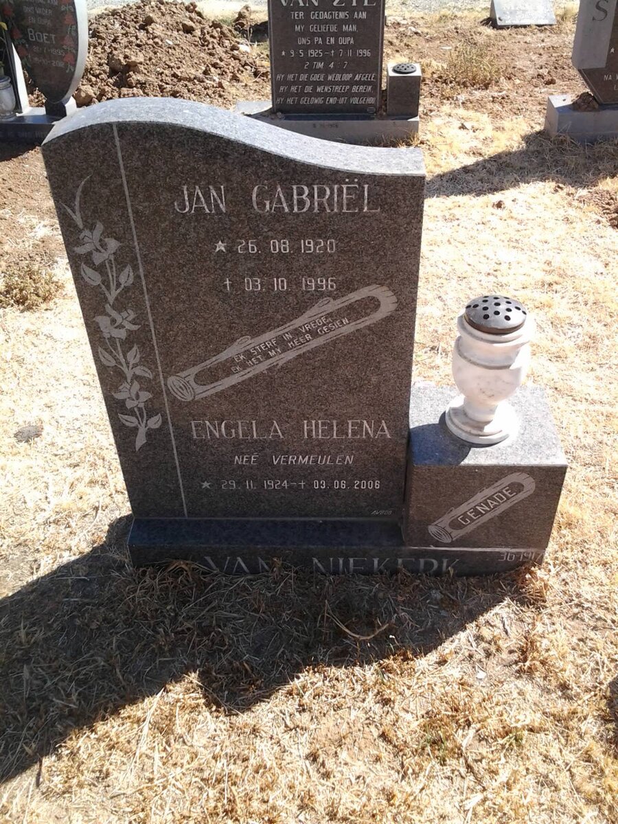 NIEKERK Jan Gabriel, van 1920-1996 &amp; Engela Helena VERMEULEN 1924-2006