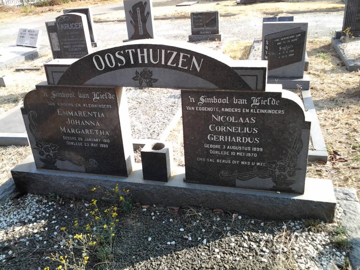 OOSTHUIZEN Nicolaas Cornelius Gerhardus 1899-1970 &amp; Emmarentia Johanna Margaretha 1910-1990