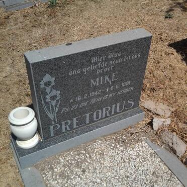 PRETORIUS Mike 1942-1991