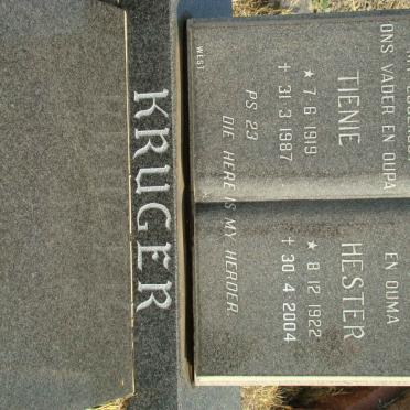 KRUGER Tienie 1919-1987 &amp; Hester 1922-2004