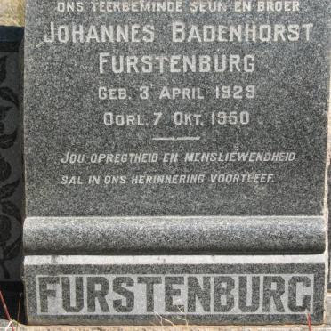 F - Vanne :: Surnames - F