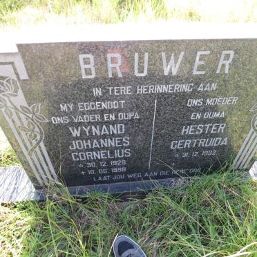BRUWER Wynand Johannes Cornelius 1929-1998 & Hester Gertruida 1932-
